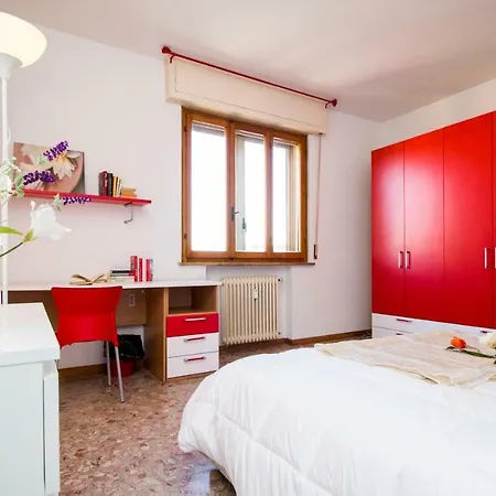 Innpisarentals - Riverside Daire Pisa