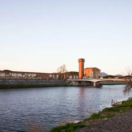 Innpisarentals - Riverside Pisa